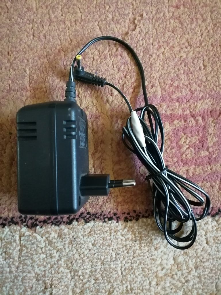 Alimentator cc 5V - 800 mAh