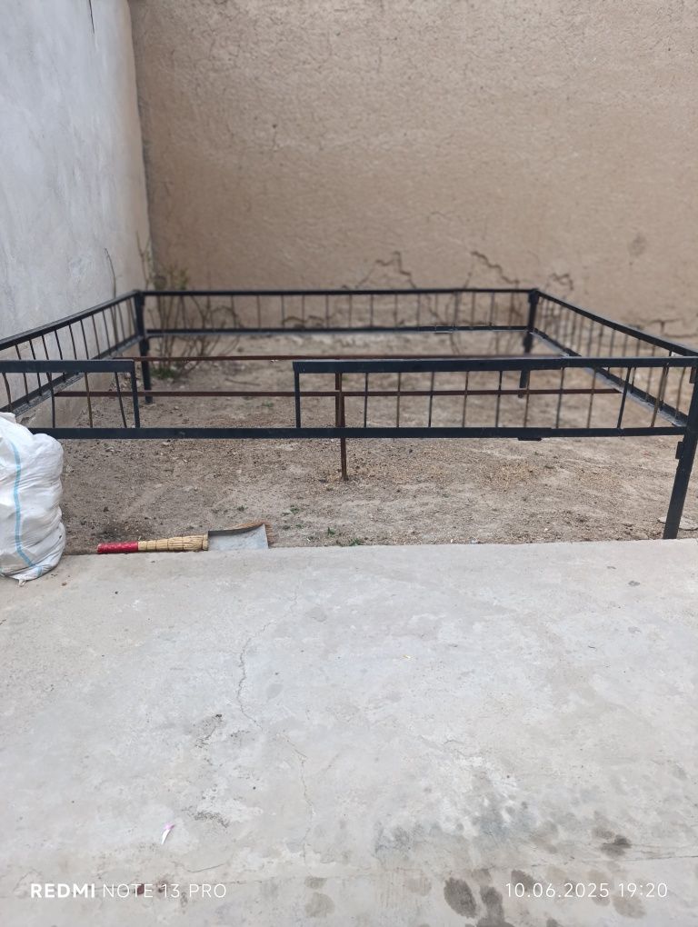 Supa karavat temir