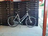 Bicicleta solida Peugeot 7vit în Butuc dinam led cadru mare aluminiu