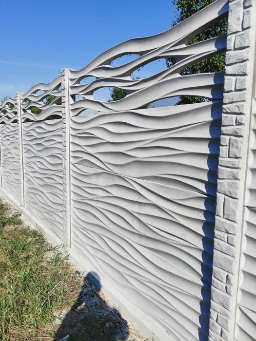 Gard Din Beton Armat - Solid, Durabil și Elegant