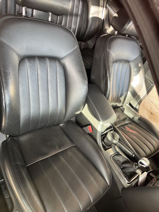 Interior(scaune si banchete) PIELE Peugeot 407