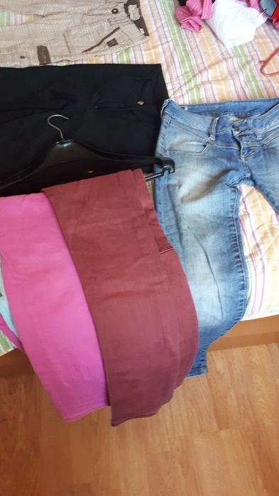 Vand haine fete blugi, bluzite  camasi