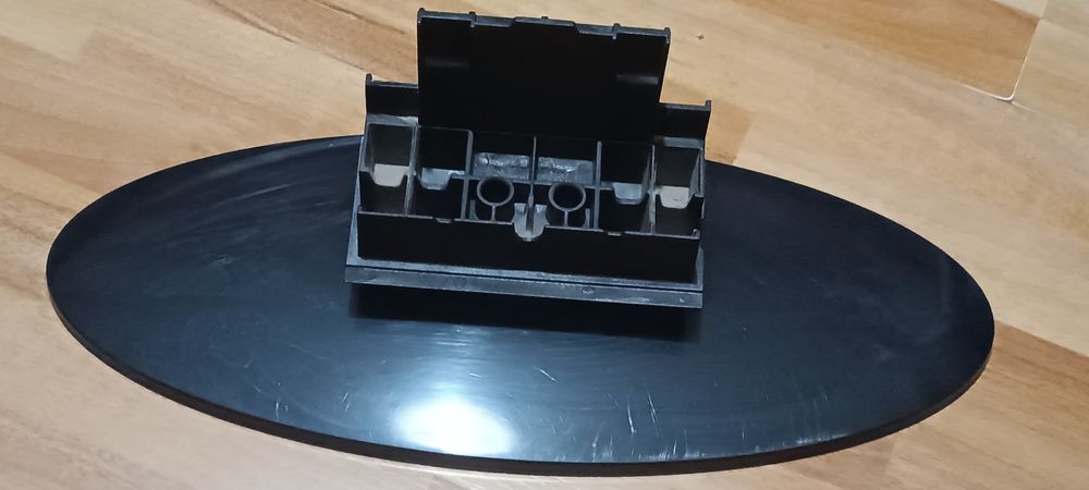 Стойка за TV SAMSUNG 32"