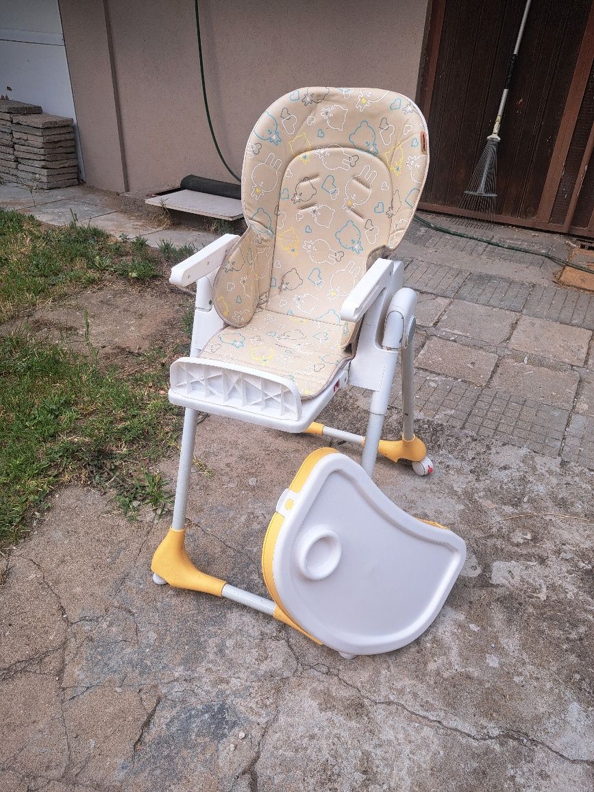 Детско столче за хранене