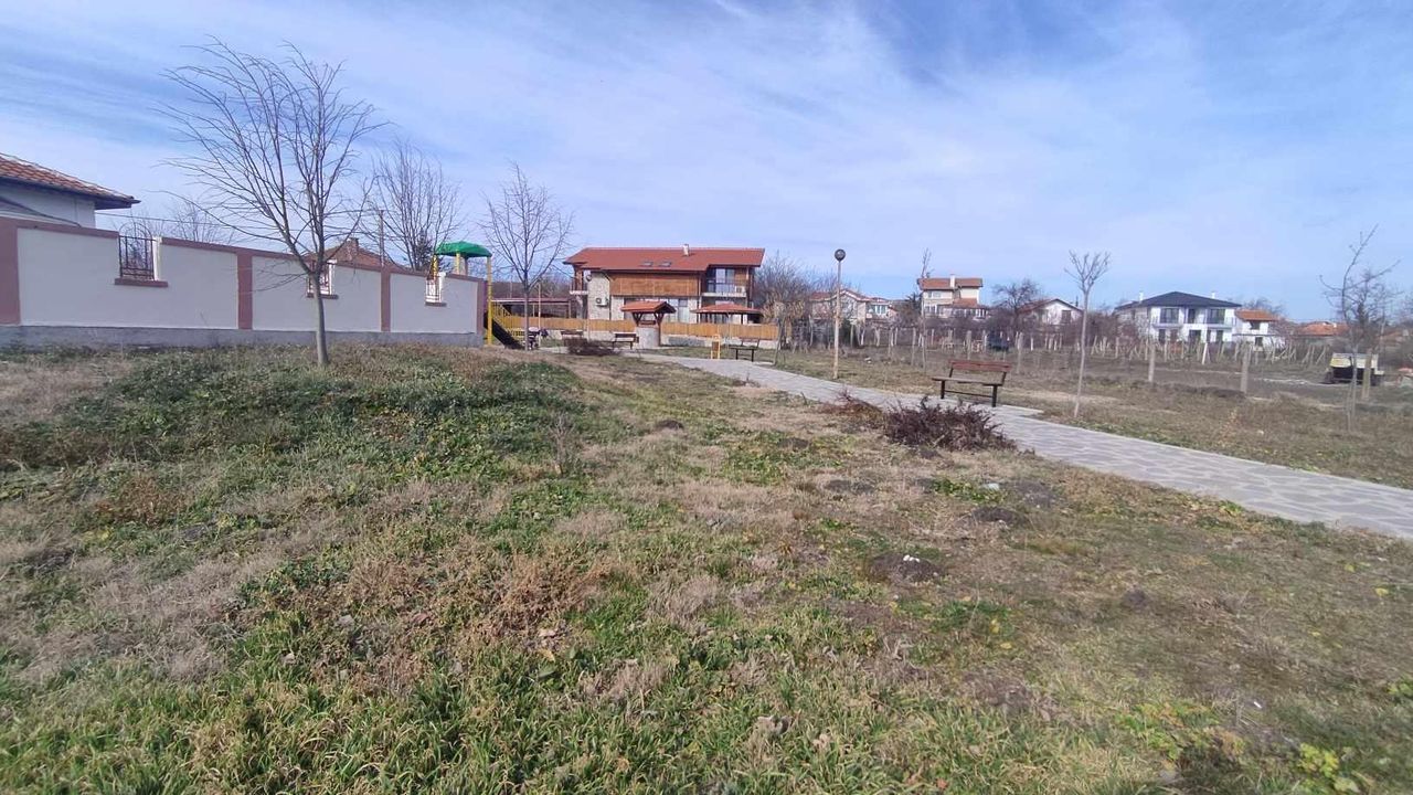 Продава се Парцел в с. Каменар, Област Бургас - 700 кв.м за 68 €/кв.м - Снимка #5