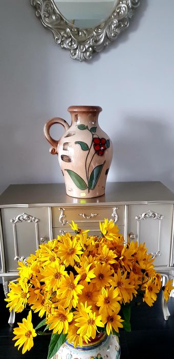 Vază veche din ceramică glazurata