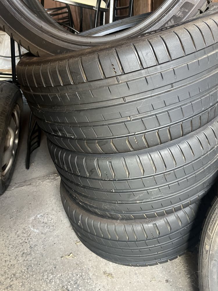 Michelin Pilot Sport 5 245/40/18