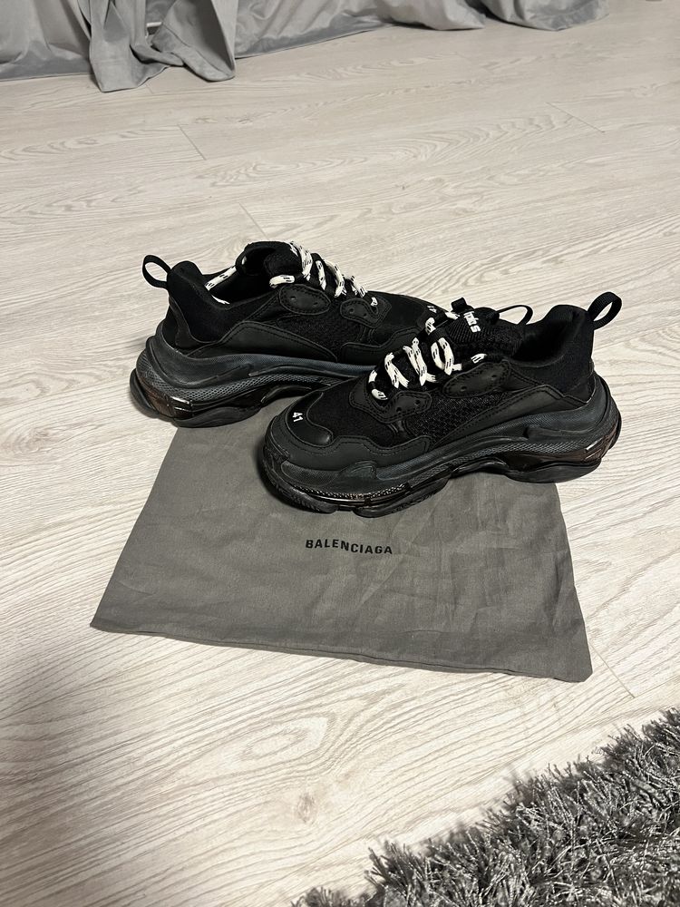 Adidasi Balenciaga Triple S originali, marimea 41