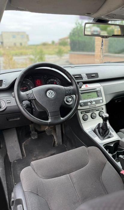 Vând Volkswagen Passat 1.9 TDI!
