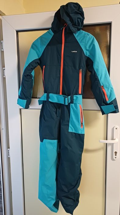 Vând saloprtă ski 10 ani