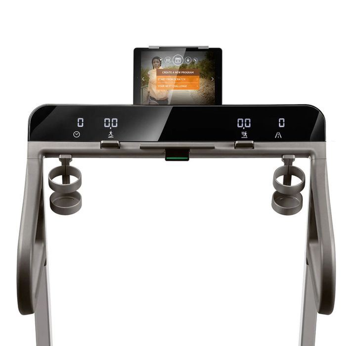 Бягаща пътека Technogym MyRun