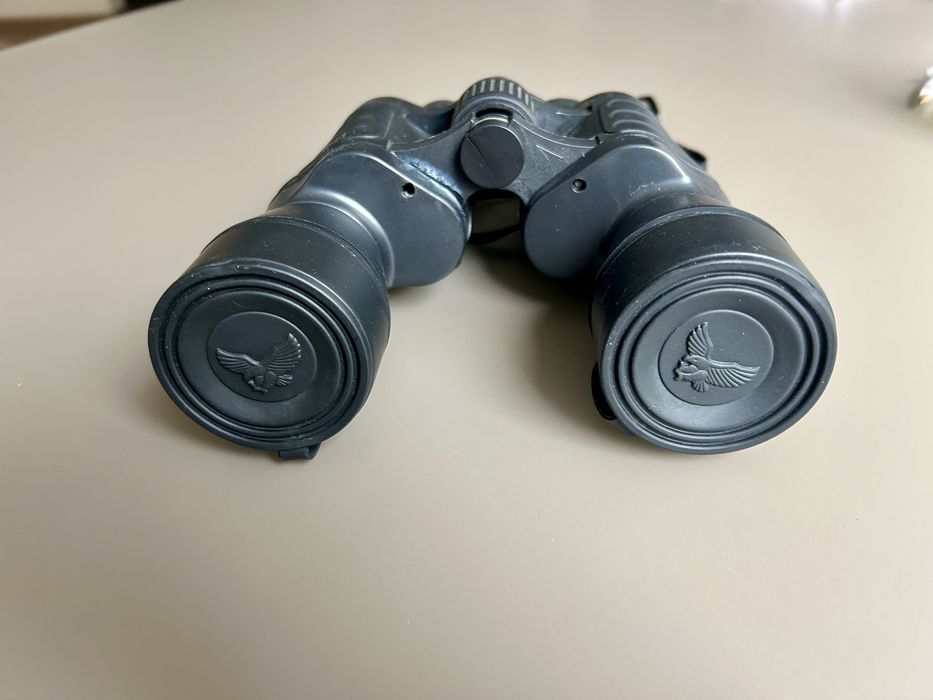 Бинокъл с увеличение 20х50