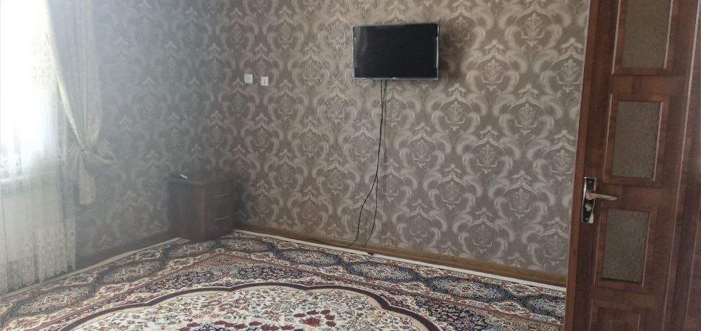 Ihcham 2 honalik kvartira sotiladi 5 etajka barcha qulayliklarga ega