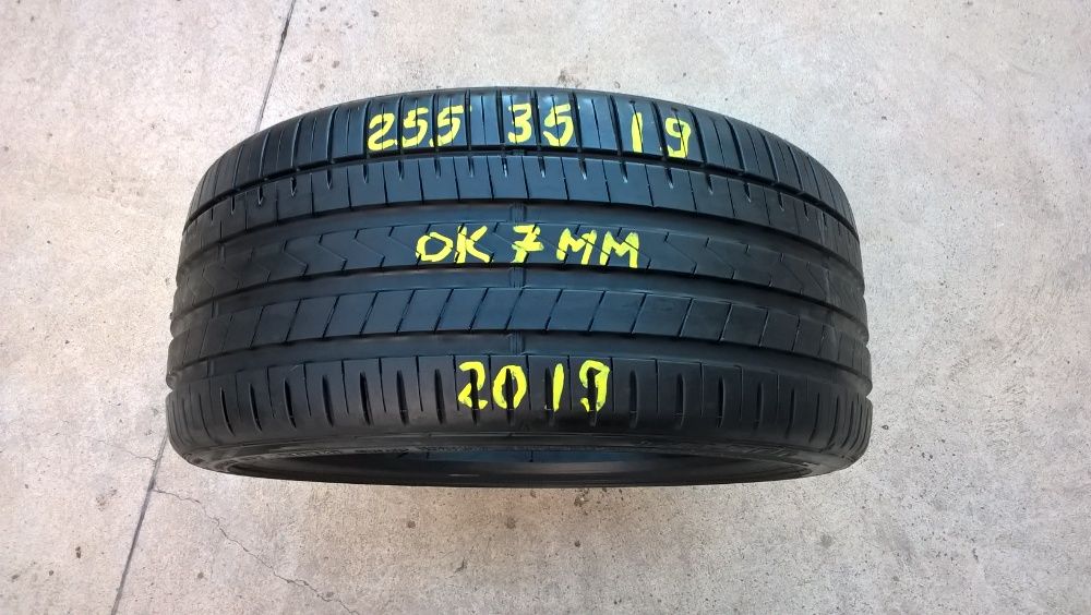 O anvelopa vara 255 35 19 falken azenis FK 650 run flat 7 mm dot 2019