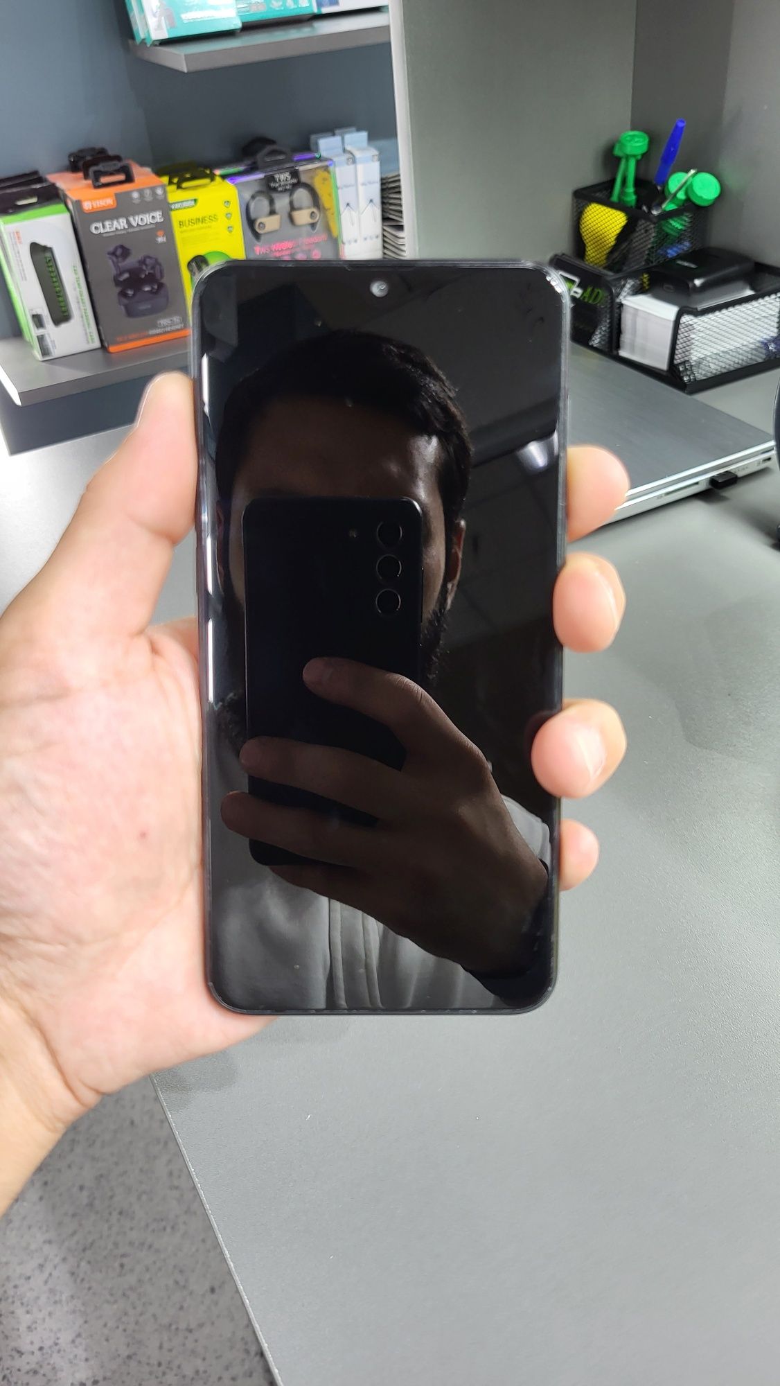 В идеальном состояний Samsung A10S