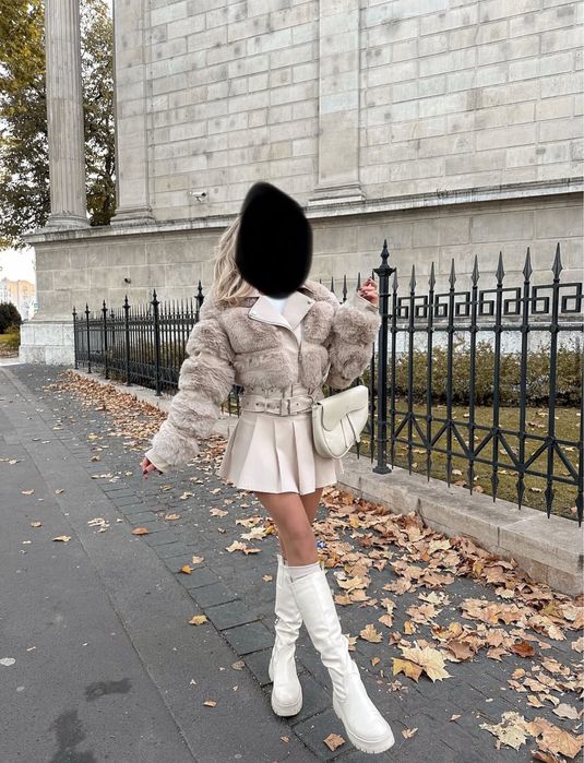 Geaca de piele / blana crem/bej