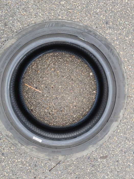 Зимна гума Dunlop 225/50/17