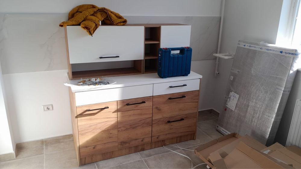 Montaj mobilier din 2005