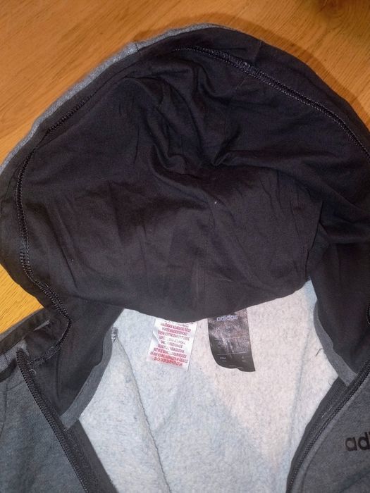 Суитшърт Adidas Размер 11-12 год./ 152 см.