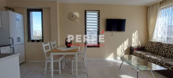 Дава се под наем Тристаен апартамент в Бургас, Изгрев - 92 кв.м за 663 € - Снимка #3