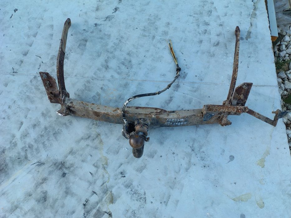 Теглич за Рено Лагуна  / Renault Laguna 1998 година