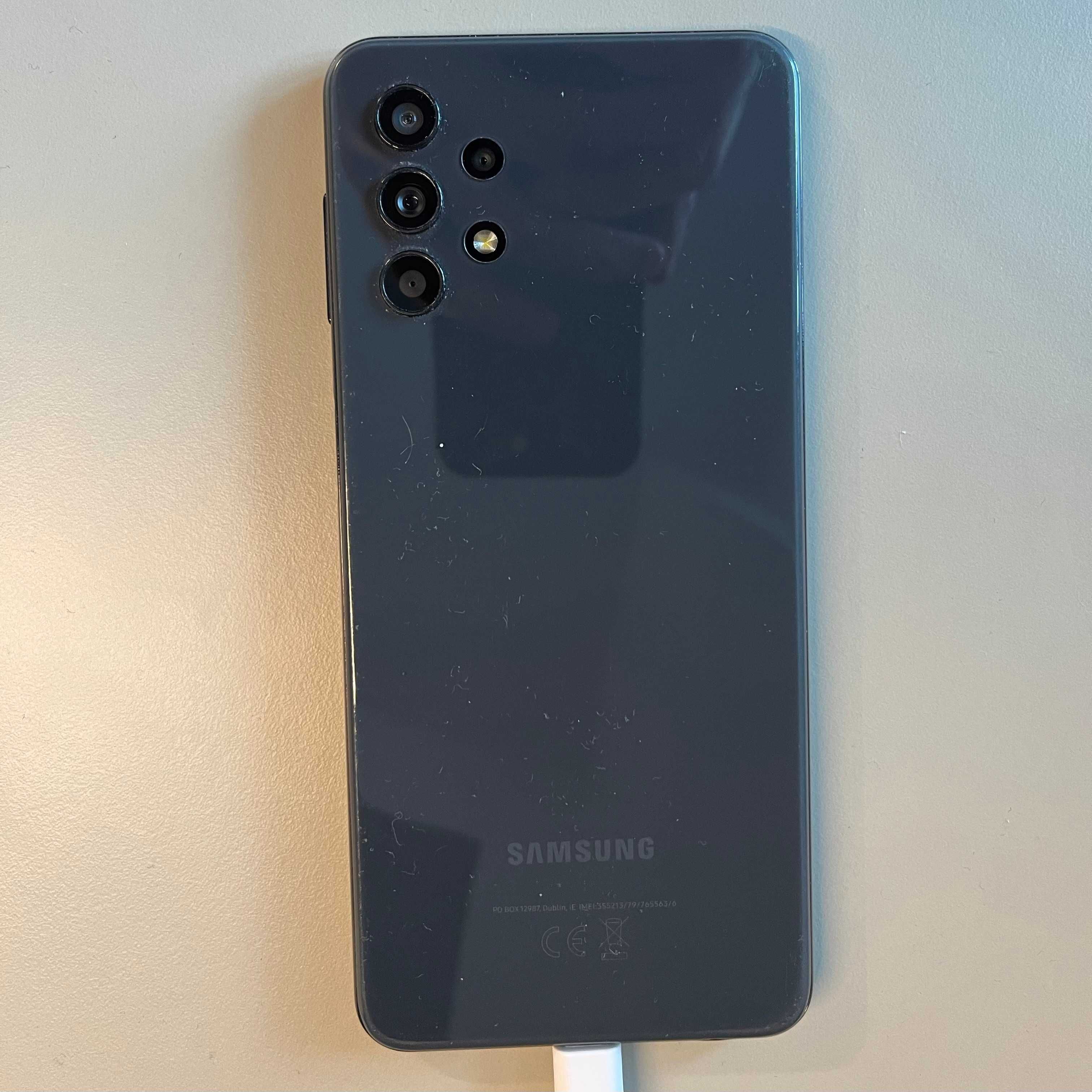 Samsung Galaxy A32 cu Ecran Spart, Dual SIM, 128GB, 4GB RAM, 5G, Black