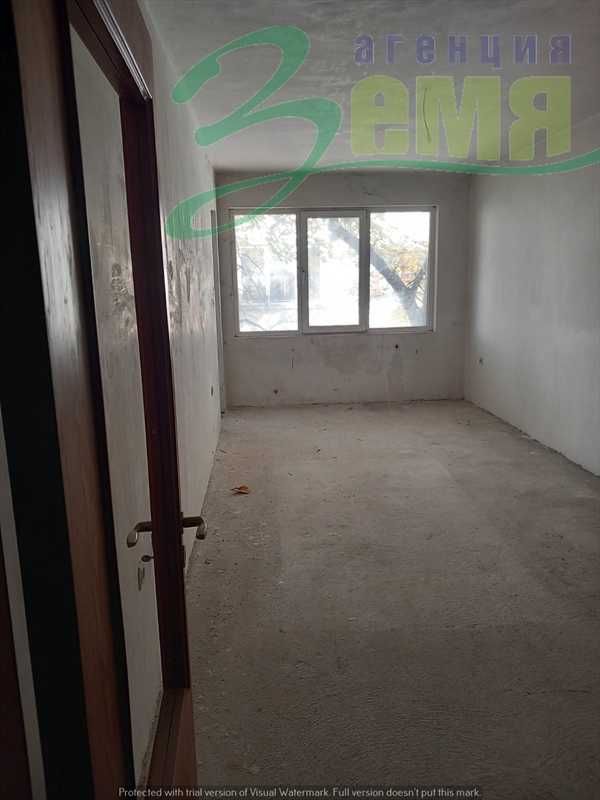 Продава се Двустаен апартамент в Стара Загора, Център - 71 кв.м за 1198 €/кв.м - Снимка #1
