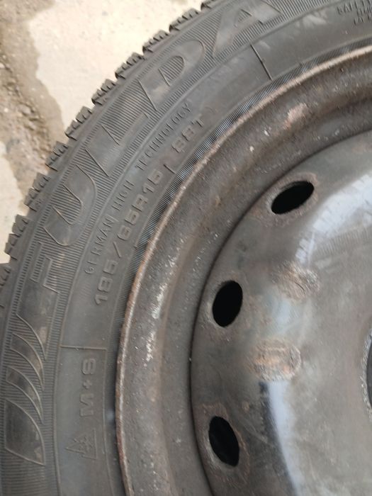 185 65 15 Jante Tabla dot 2020 fulda /semperit