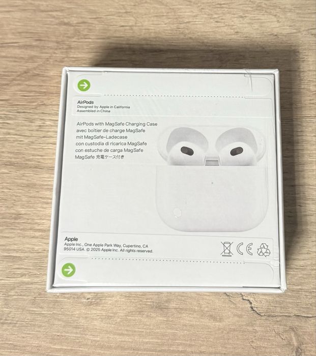 Apple airpods 3 Чисто нови