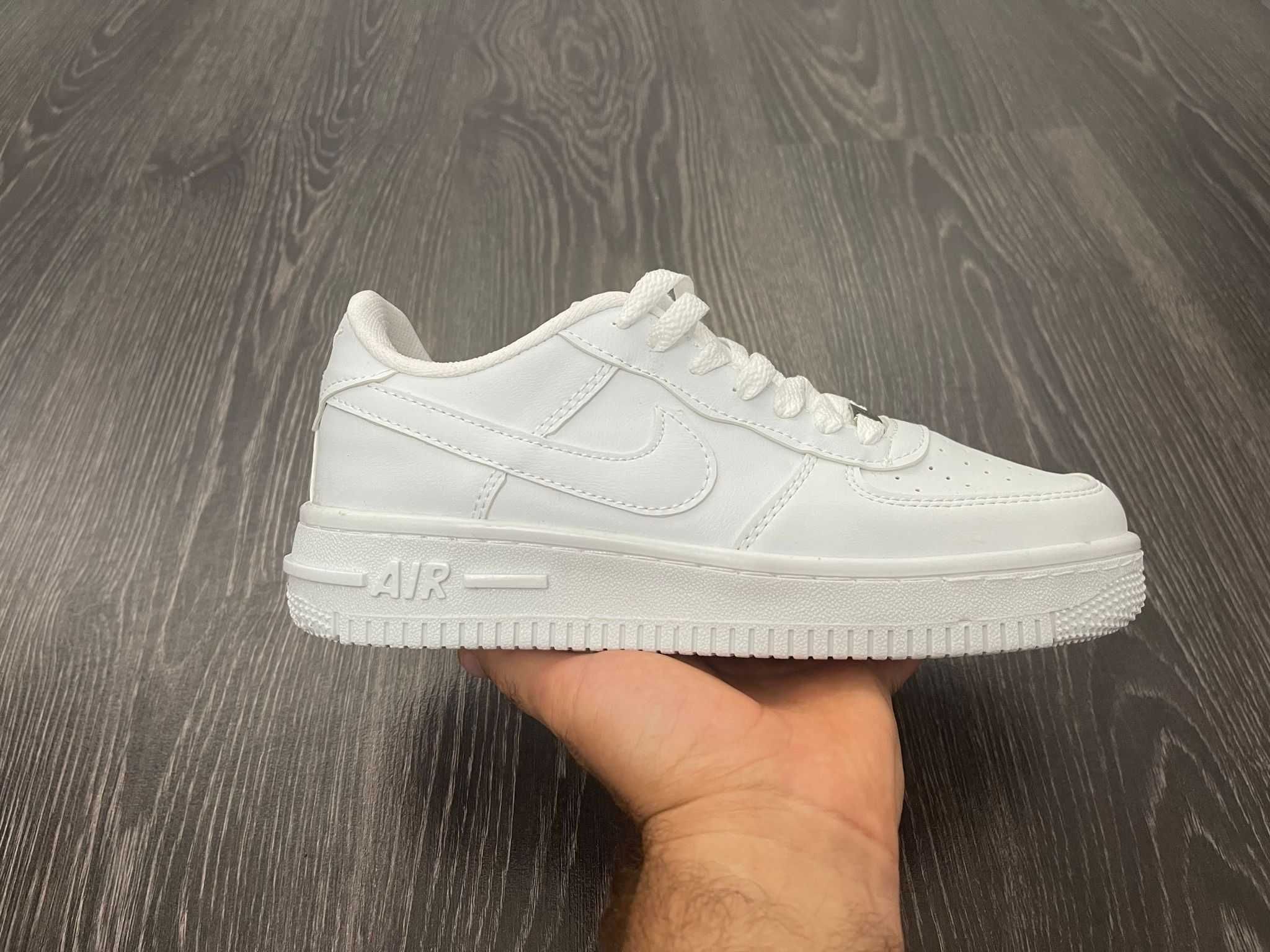 Air Force 1  Tripe White (Livrare cu Verificare)