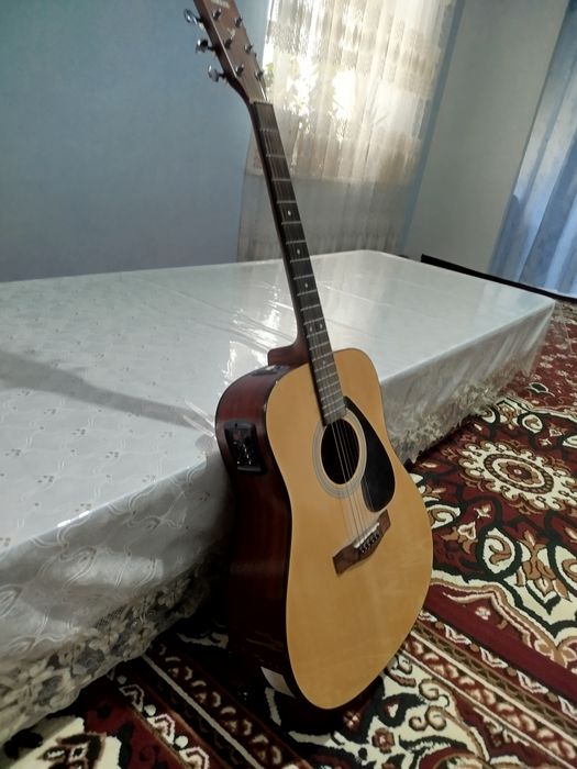 Гитара YAMAHA, оригинал, акустическая гитара