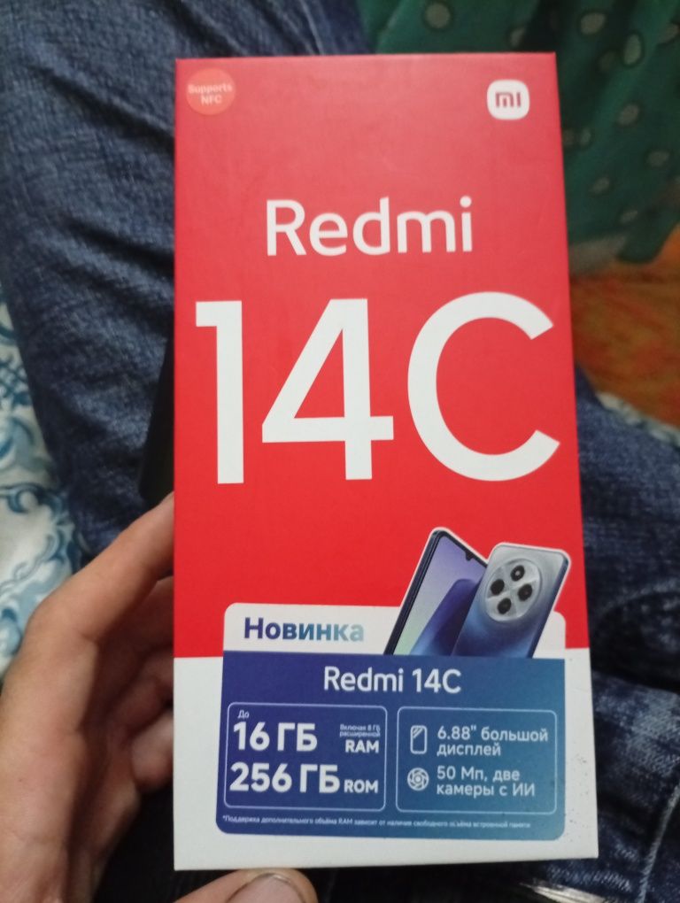 Продам редми 14с почти новый пользовался меньше месяца