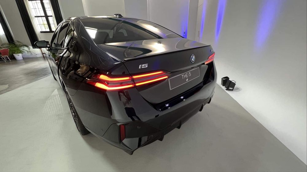 Bmw i5 eDrive full