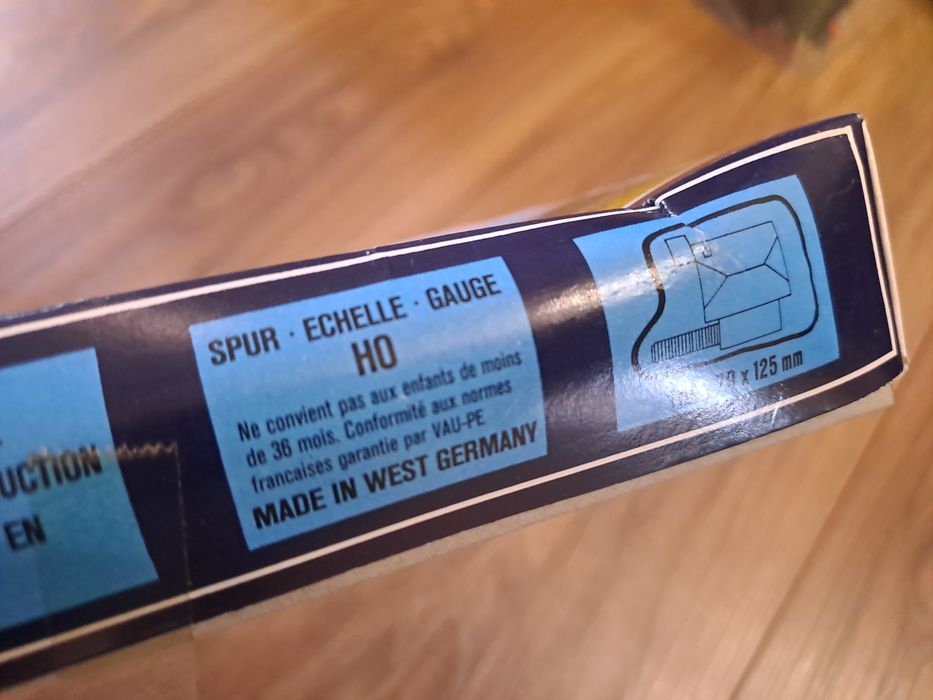 Модель диспечерская башня Германия 1 87