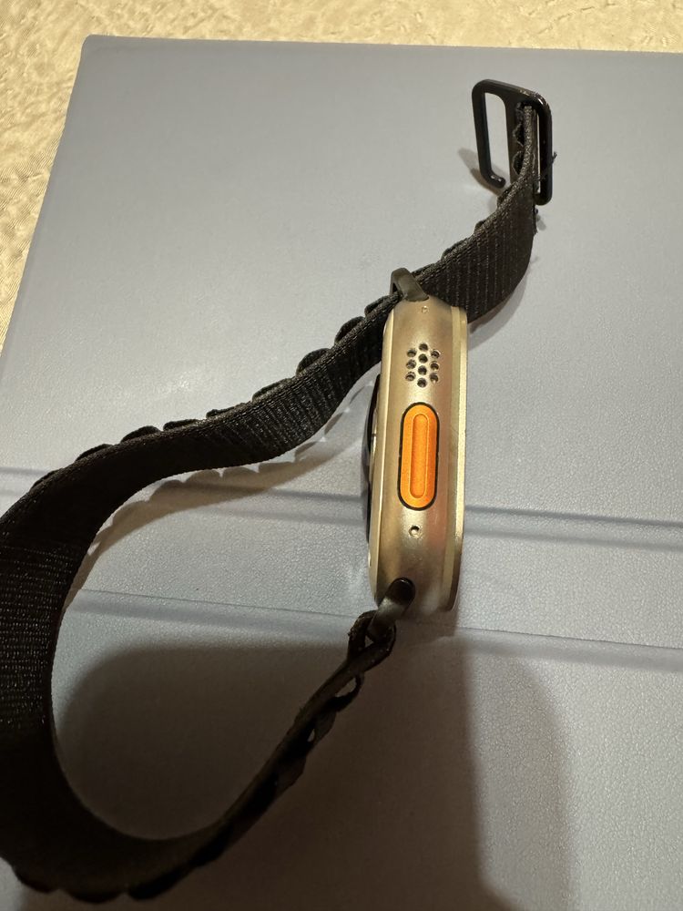 Apple Watch Ultra Titanium 49mm