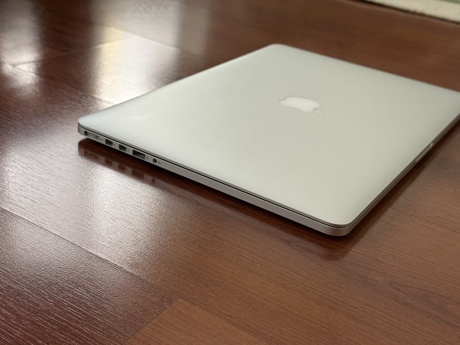 Отличен 15.4’ Retina/Macbook Pro 15 Mid 2015/Intel Core i7/16GB/256GB