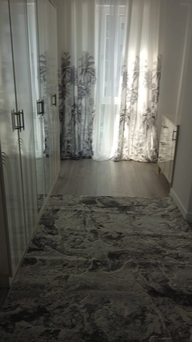 Închiriez apartament cu doua camere în bloc nou mobilat si utilat