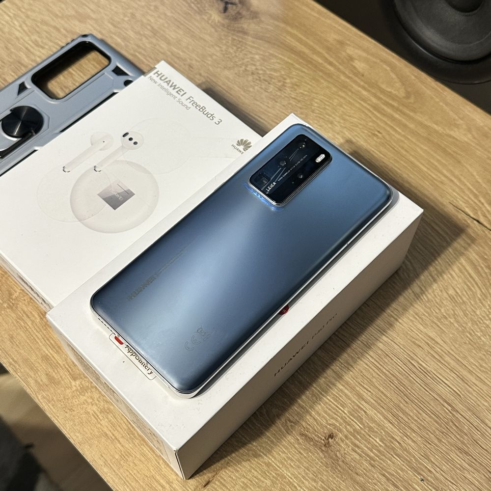Huawei P40 Pro 8ram/256gb + Huawei FreeBuds 3
