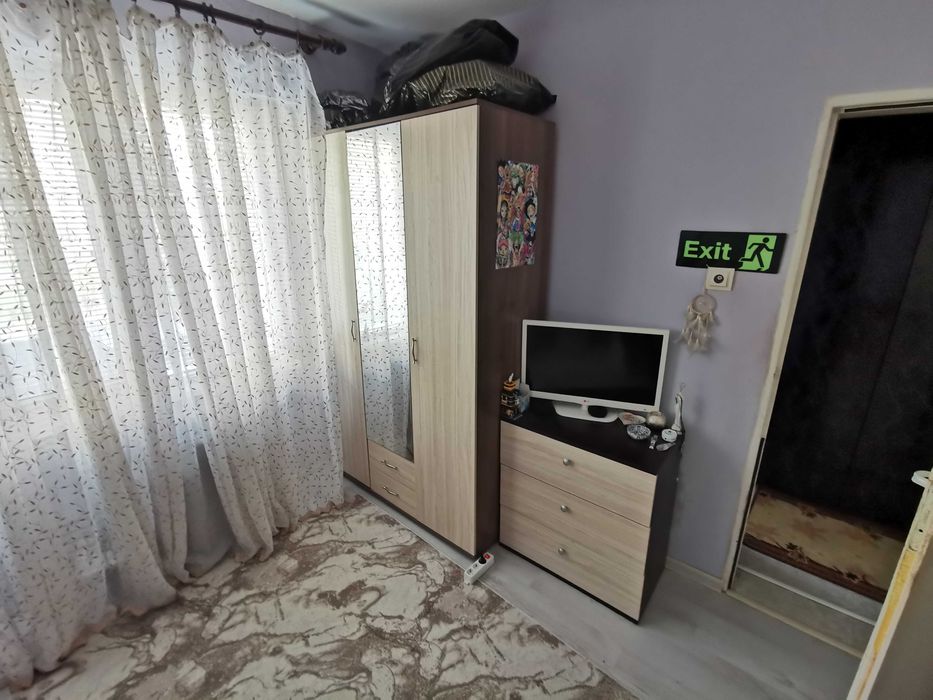 Продавам 2 стаен апартамент Хасково