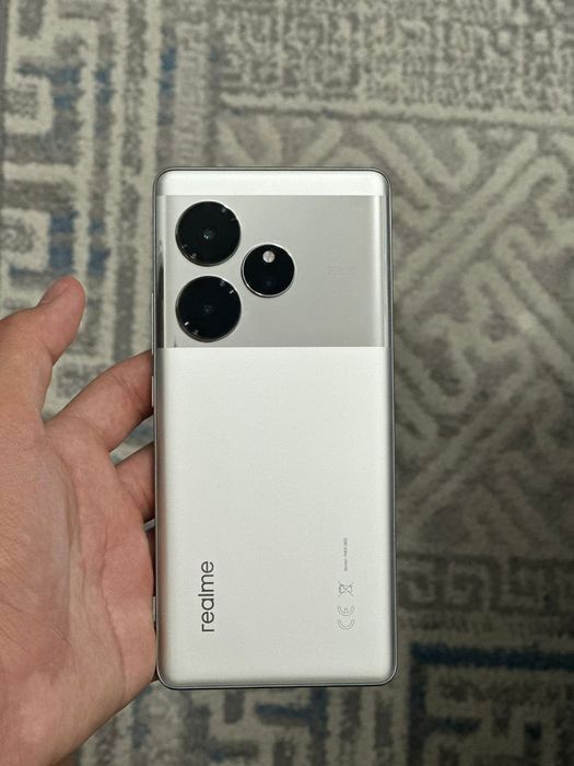Realme GT6, Realme Buds air 6 pro