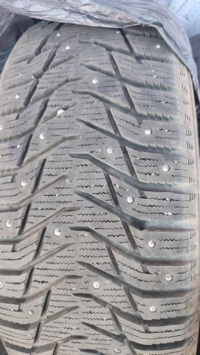 Резина 215.55R17
