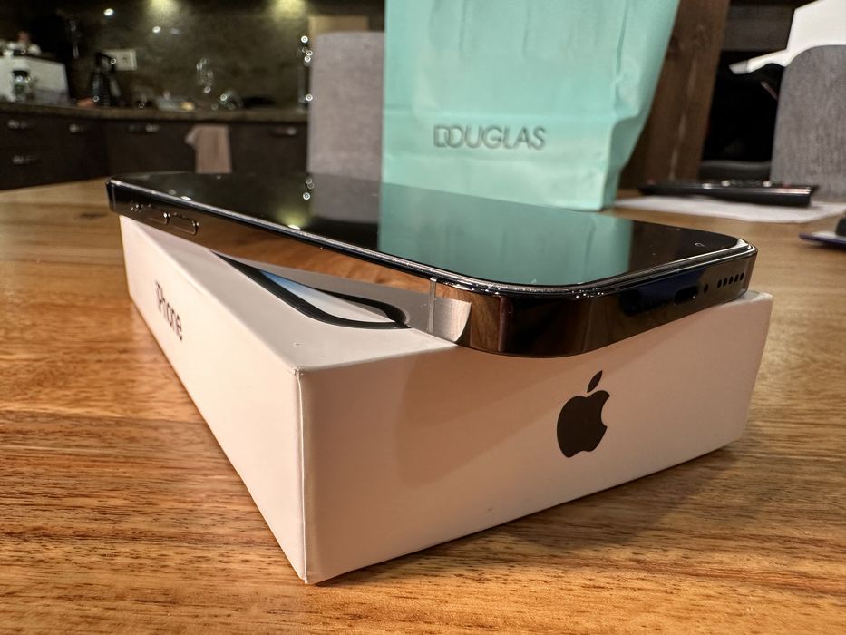 Като нов iPhone 14 PRO 87% bat