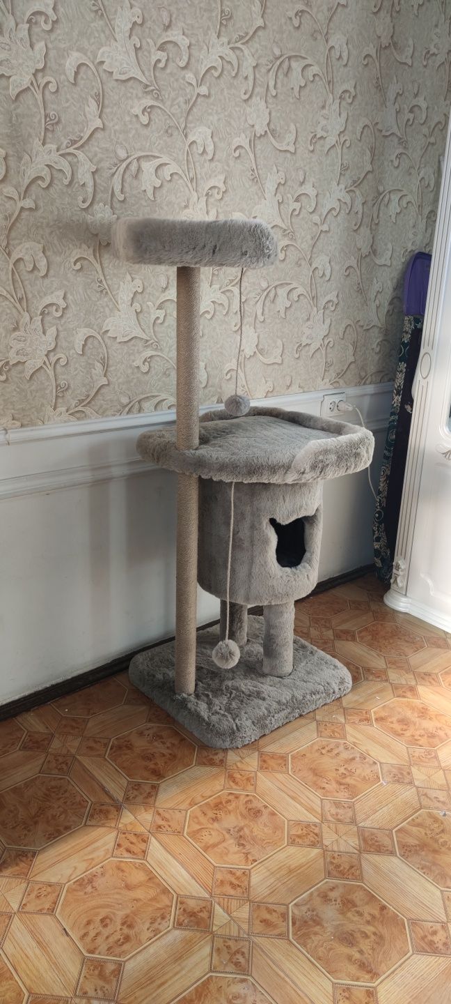 Домик для кошек. 3этажный. Новая. Игровой комплекс кошкам котятам кота