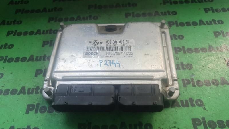 Calculator ecu Volkswagen Passat B6 3C 2006-2009 0281010667