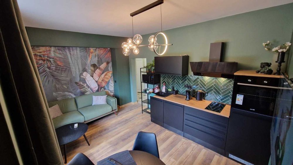 Дава се под наем Тристаен апартамент в София, Борово - 90 кв.м за 325 € - Снимка #1