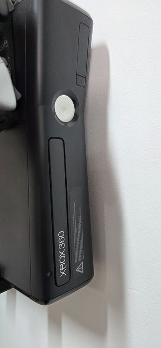 XBox 360 Kinetic 2 manete plus jocuri