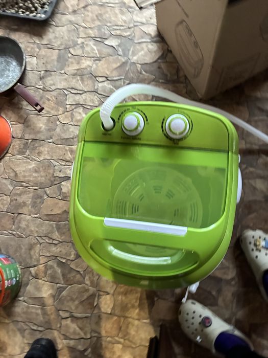 Mașină de spălat adidași