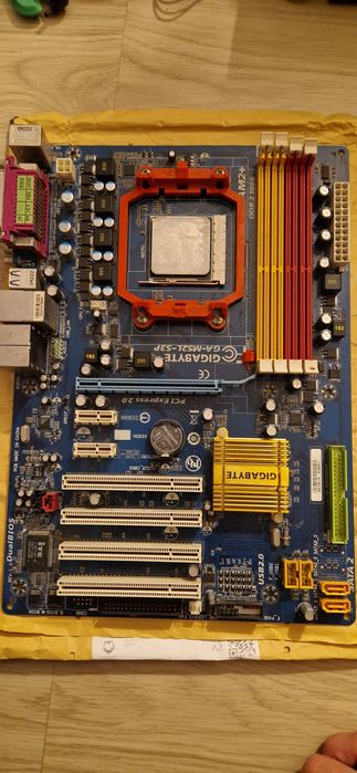 Placi de baza socket 775