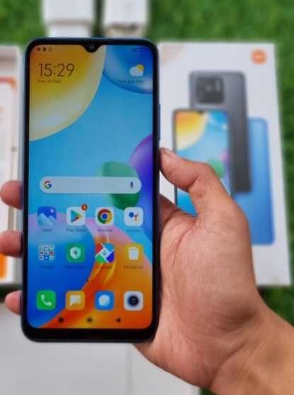 Продам смартфон с NFC