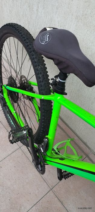 Vând bicicletă pentru bărbați